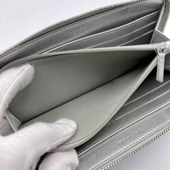 Chanel 2015-2016 Airlines Continental Wallet - Picture 13 of 17